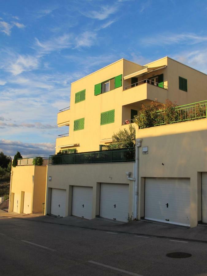 Appartamento Apartman Roko Šibenik Esterno foto